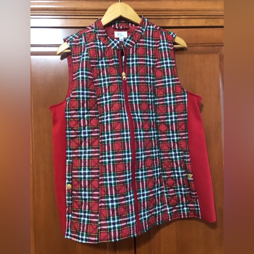 Kim Rogers Red Plaid Quilted Vest Size Large NWT